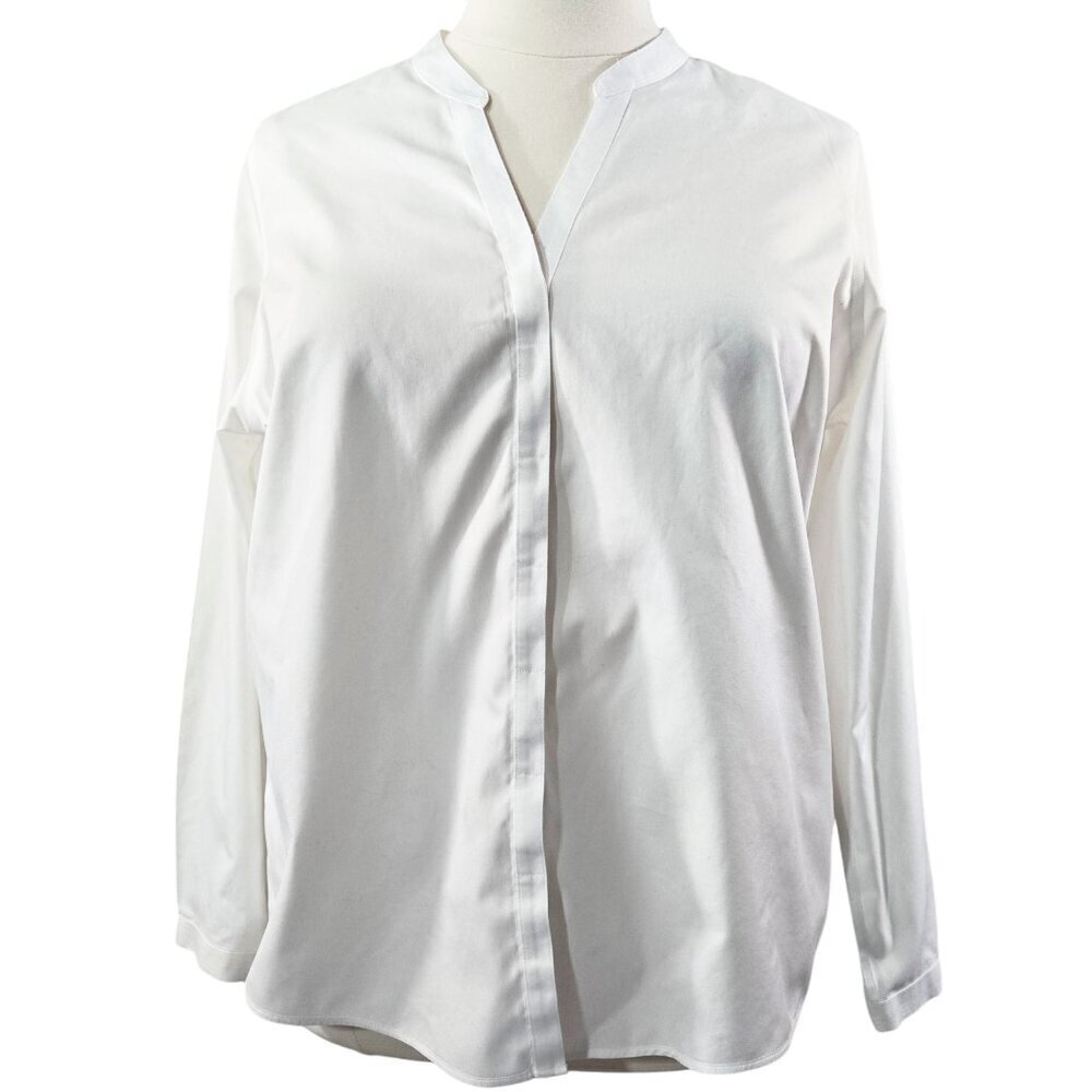 L.L. Bean Wrinkle Free 100% Iron White Split Neck Button-Up Shirt Capsule 300041